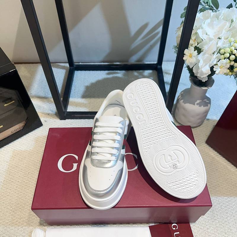 【GUCCI】厚底スニーカーメンズレディース