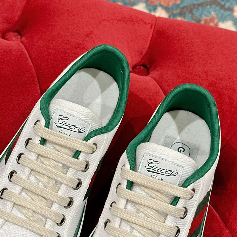 【GUCCI】テニス1977スニーカーメンズレディース