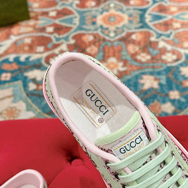 【GUCCI】テニス1977スニーカーメンズレディース