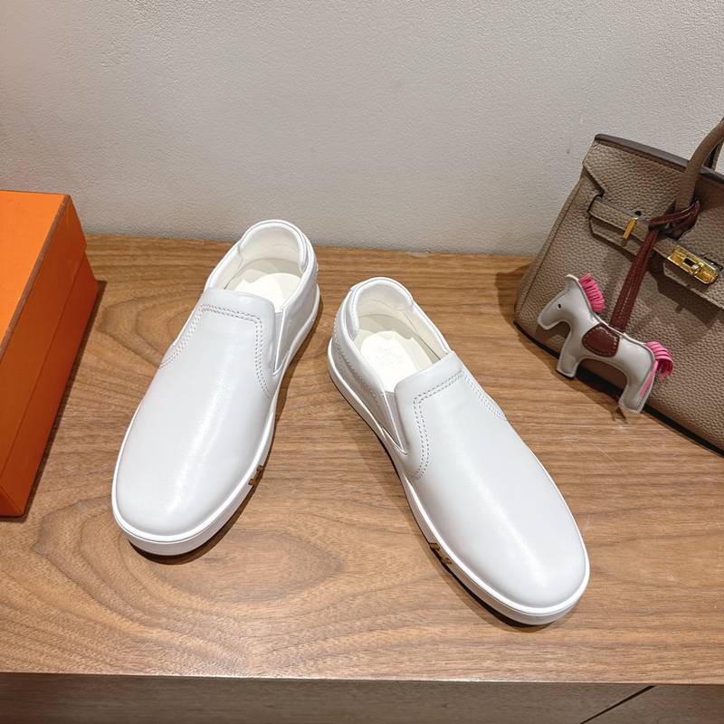 【HERMES】25新作スリッポンレザースリッポンメンズレディース