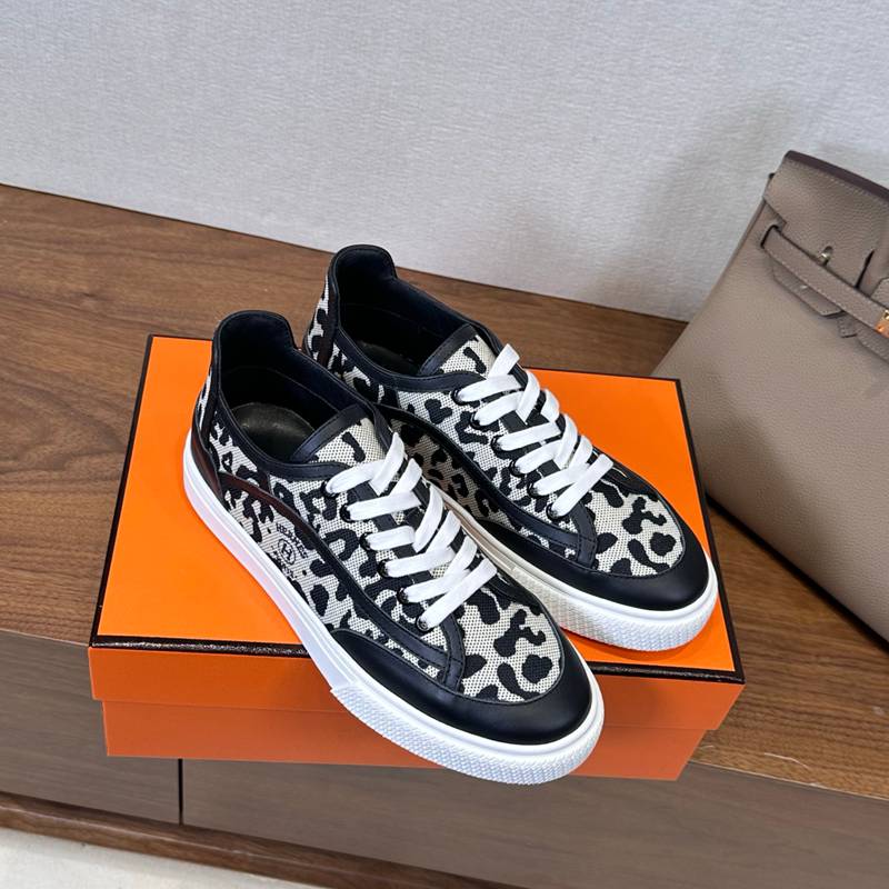 【HERMES】SS24新作スリッポンレザースリッポンメンズレディース