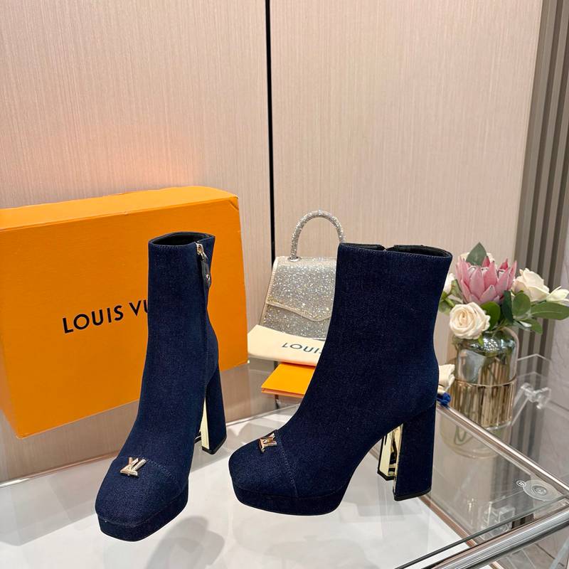 【LOUISVUITTON】ショートブーツ厚底ハイヒールブーツレディース