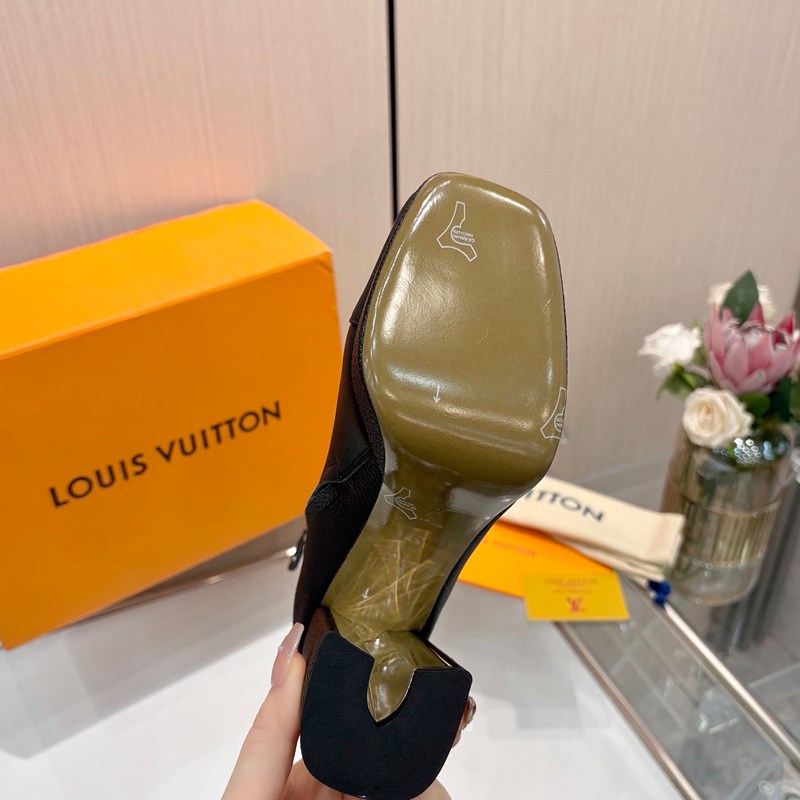 【LOUISVUITTON】ショートブーツ厚底ハイヒールブーツレディース