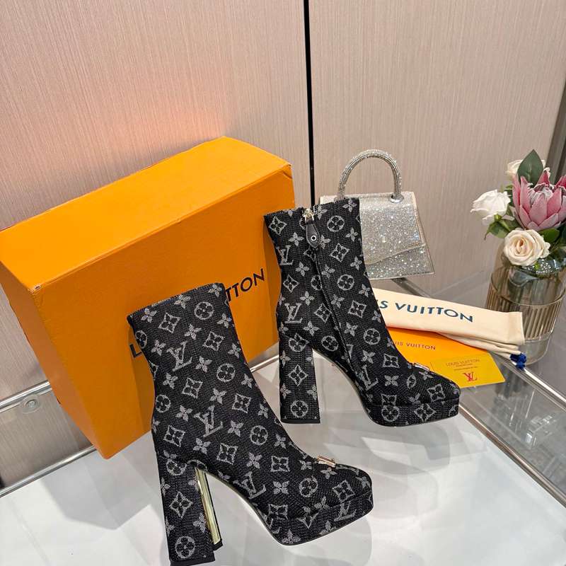 【LOUISVUITTON】ショートブーツ厚底ハイヒールブーツレディース
