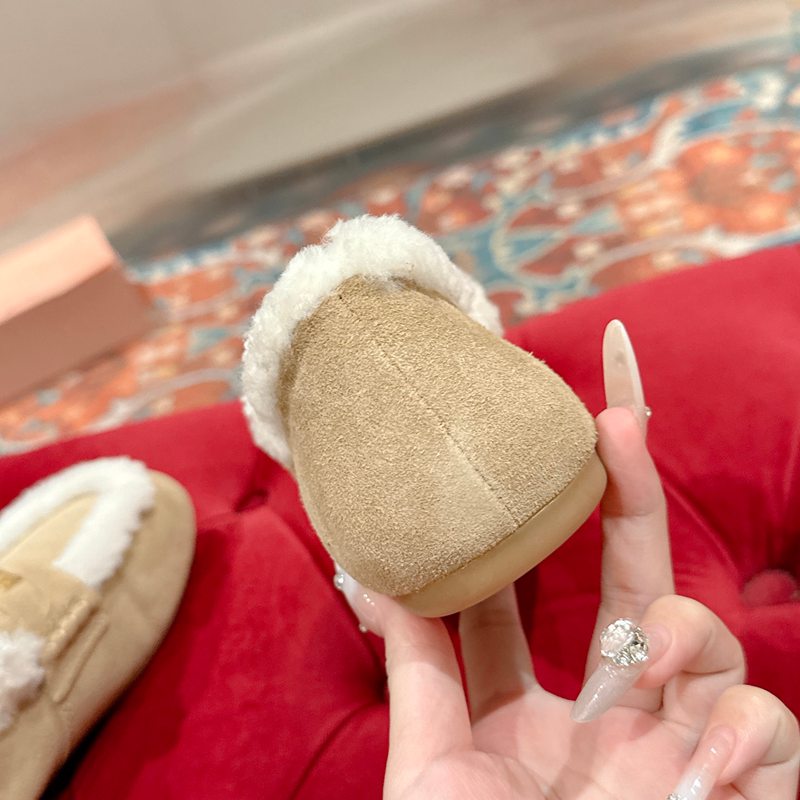 【MIUMIU】ウールローファードライビングシューズレディース