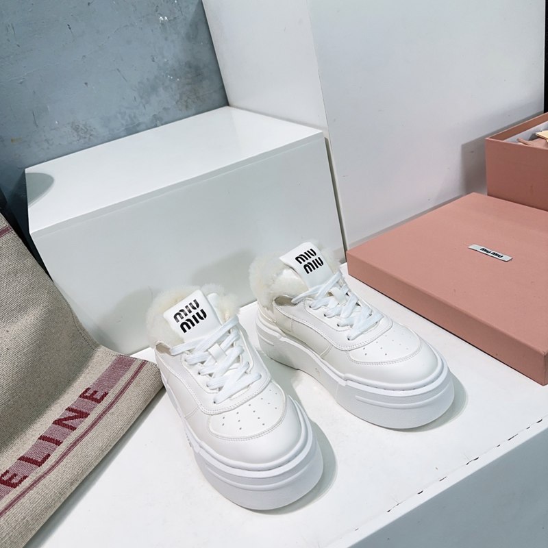 【MIUMIU】25SSスニーカーウールスニーカーボードシューズレディース