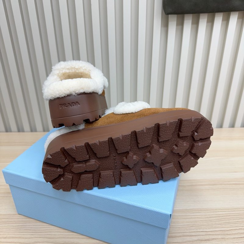 【PRADA】ウールスリッポンレディース