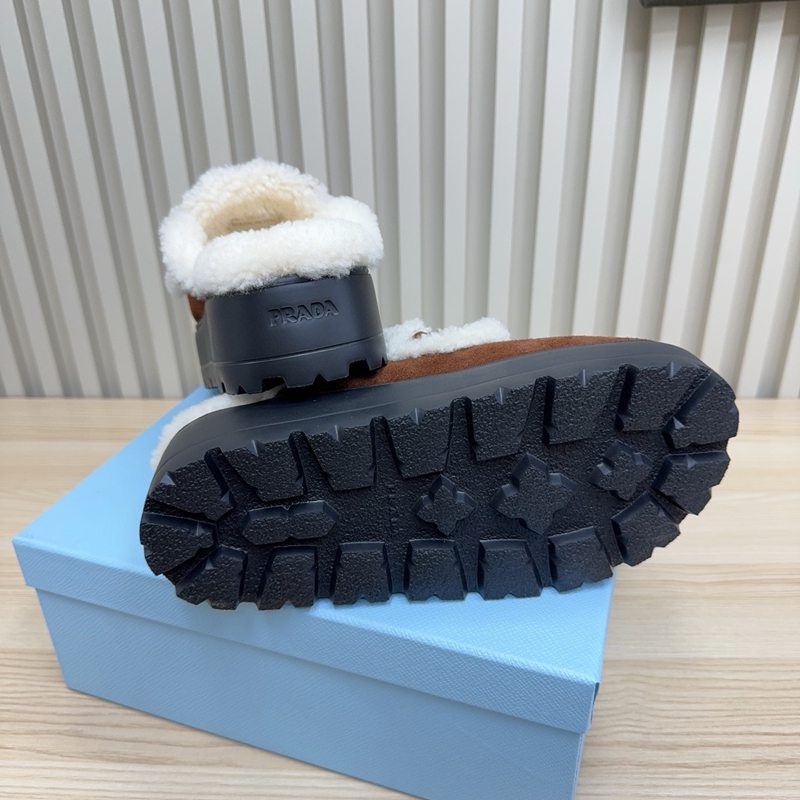 【PRADA】ウールスリッポンレディース