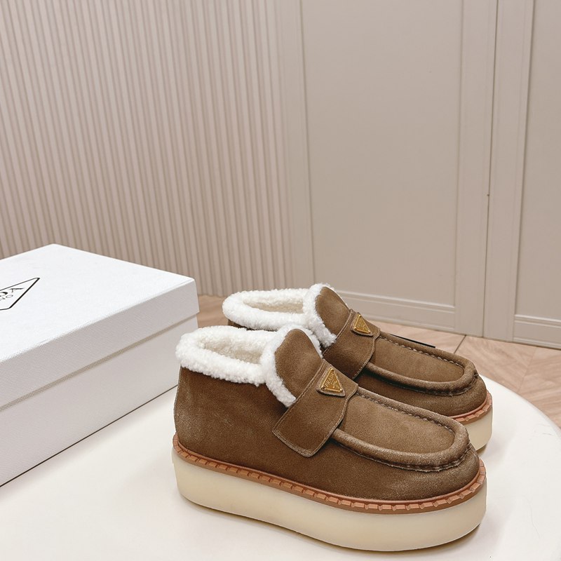 【PRADA】ウールブーツレディース