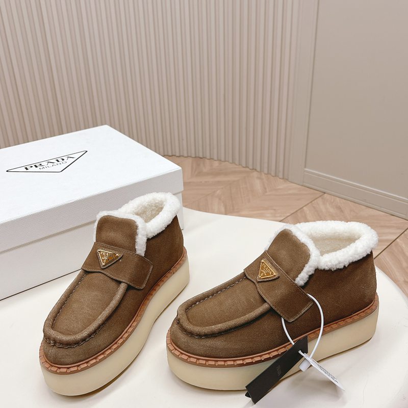 【PRADA】ウールブーツレディース