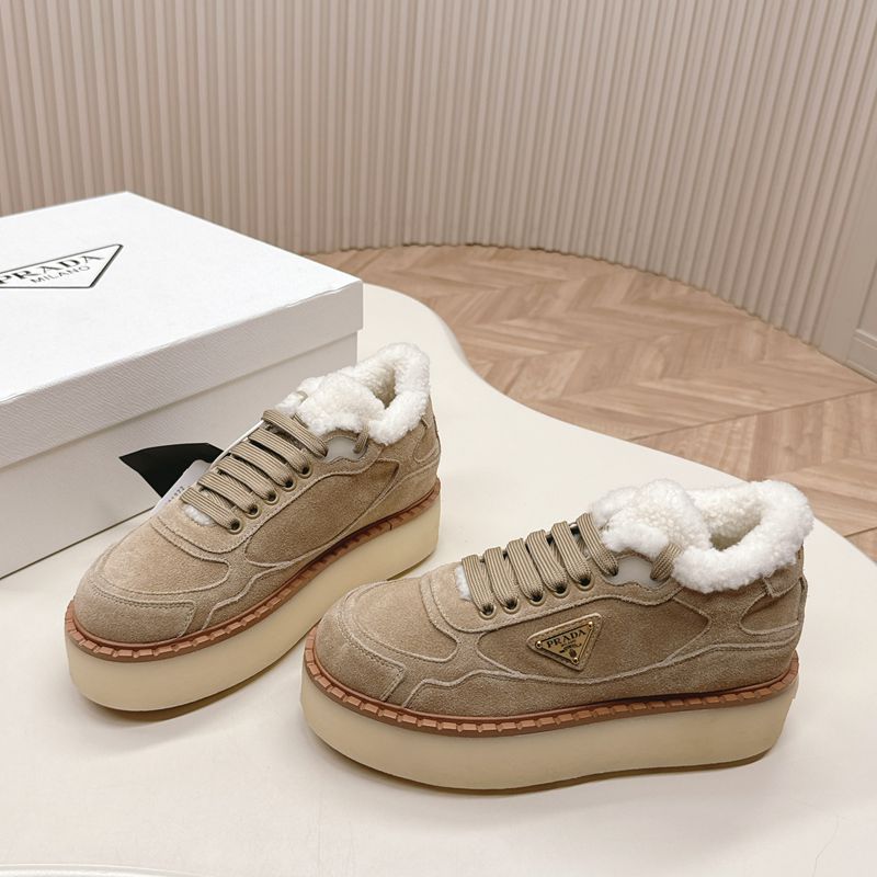 【PRADA】ウールブーツレディース