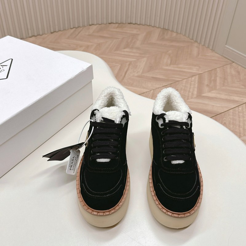 【PRADA】ウールブーツレディース