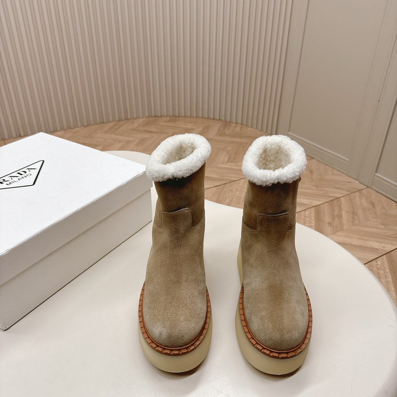 【PRADA】ウールブーツレディース