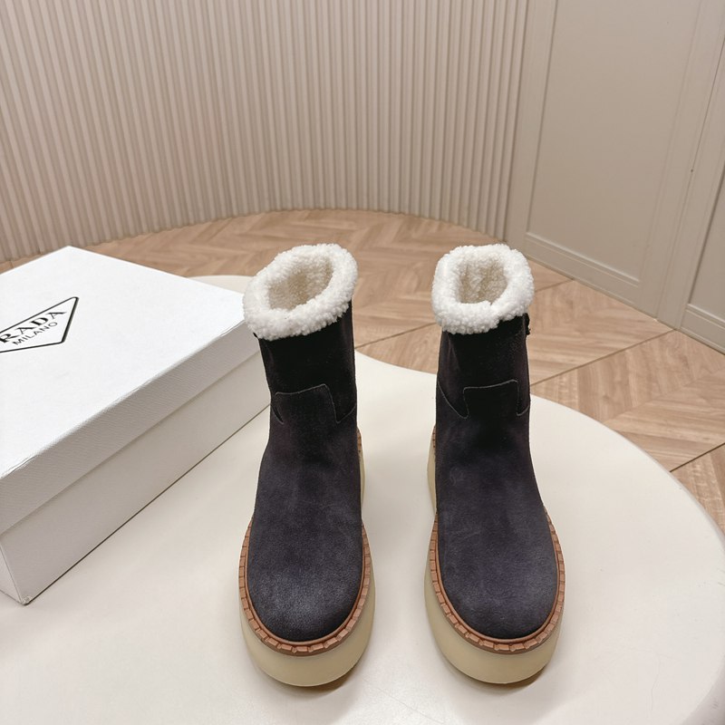 【PRADA】ウールブーツレディース