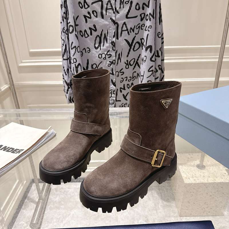 【PRADA】ショートブーツレディース