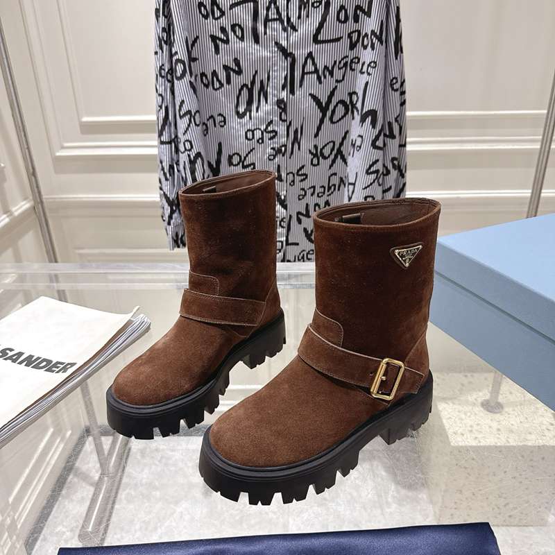 【PRADA】ショートブーツレディース