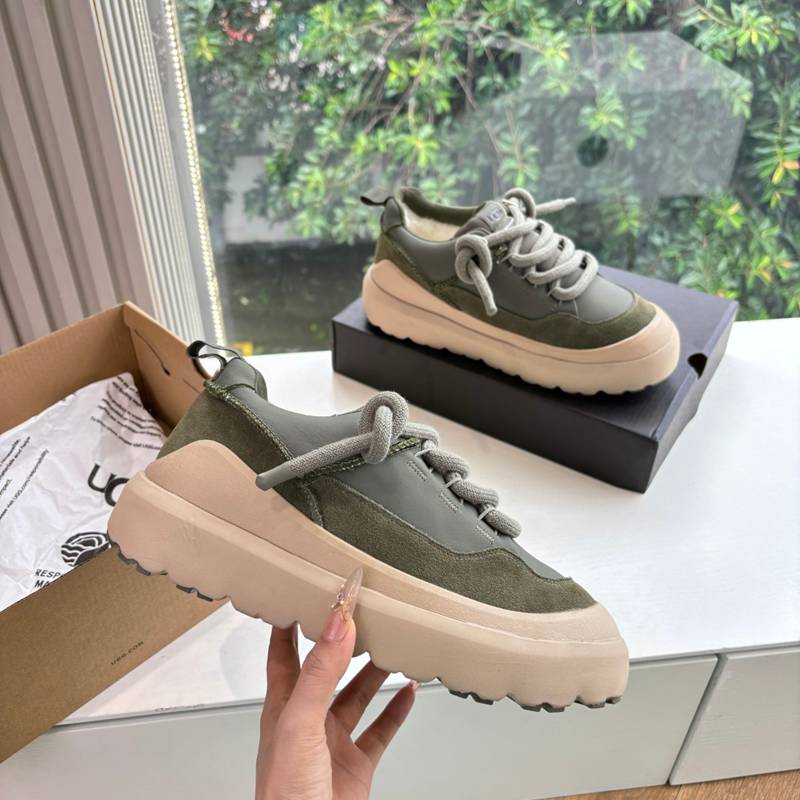 【UGG】スノーブーツウールブーツメンズレディース