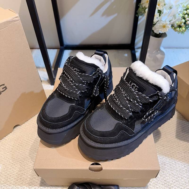 【UGG】厚底ブーツウールブーツレディース