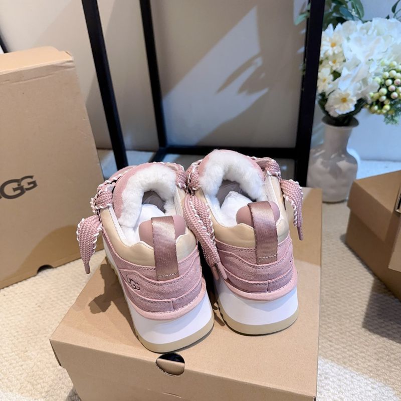 【UGG】厚底ブーツウールブーツレディース
