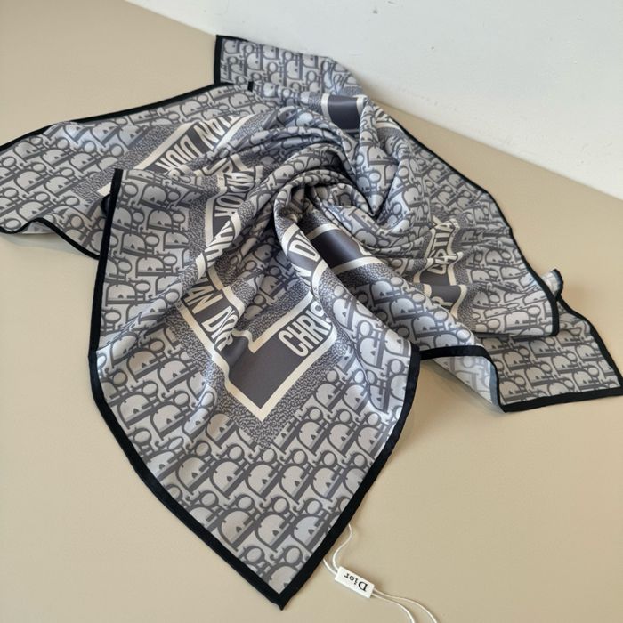 ディオール クラシックプリントスカーフ 90x90cm