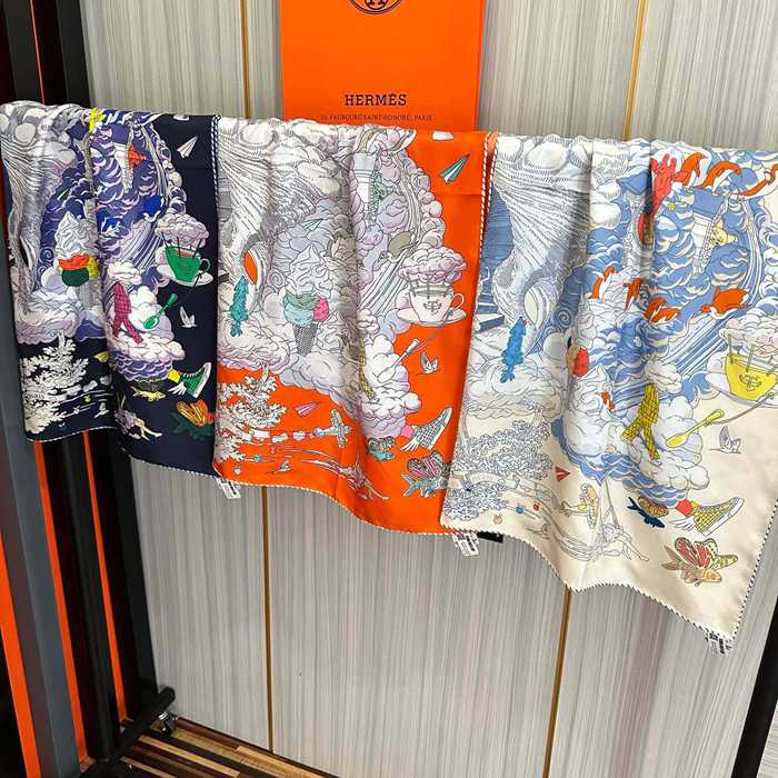 エルメス 雲間万象スカーフ 90x90