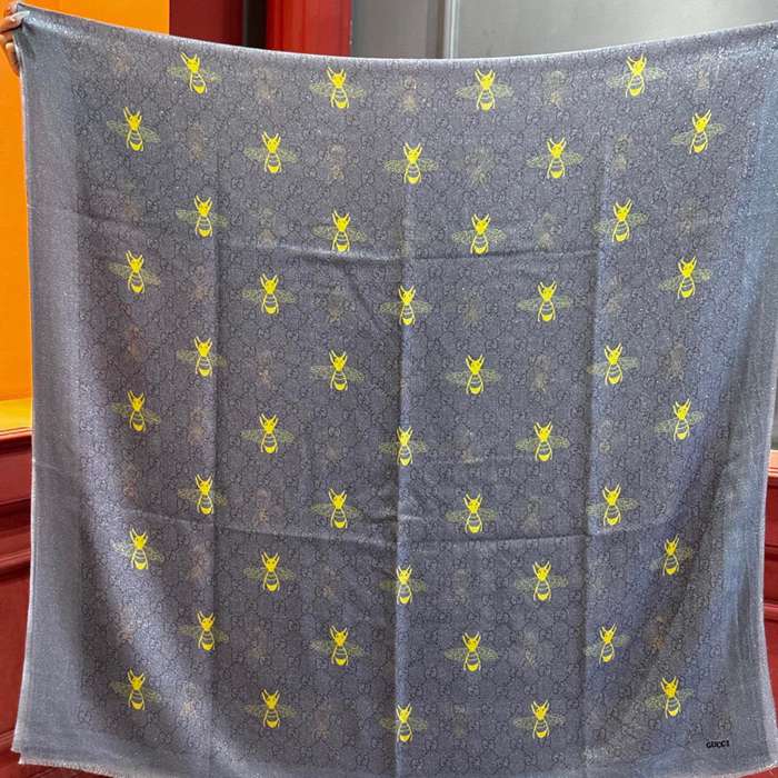 グッチ 銀糸入りスカーフ 100x200