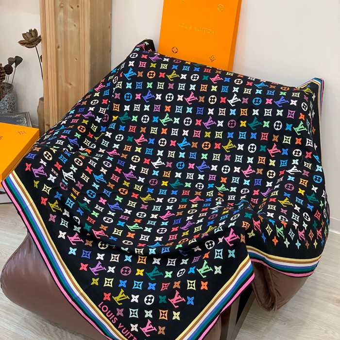 ルイ ヴィトン LV×TM140ストール 135 x 135cm