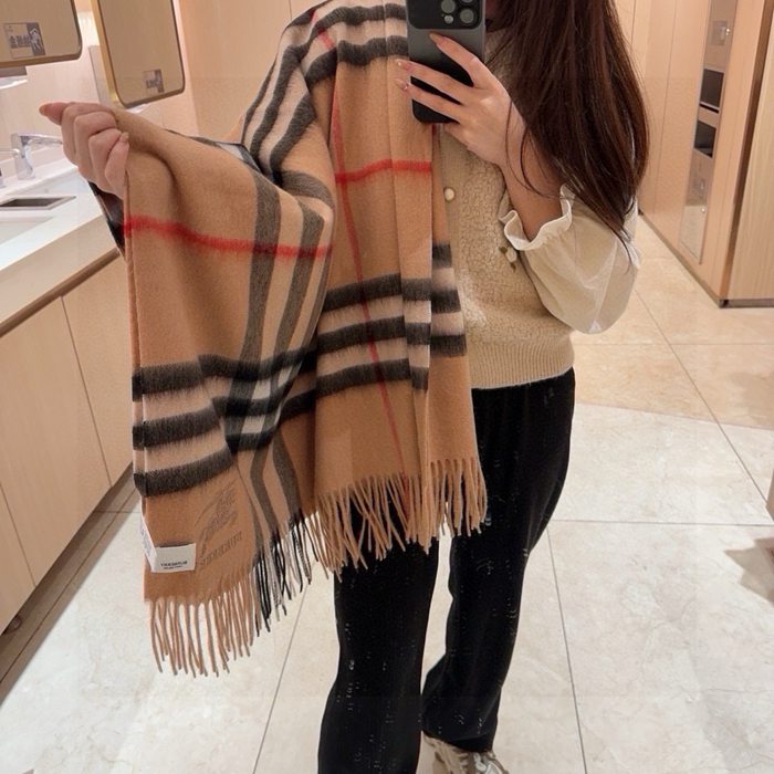 バーバリー クラシックチェックスカーフ 70x200cm