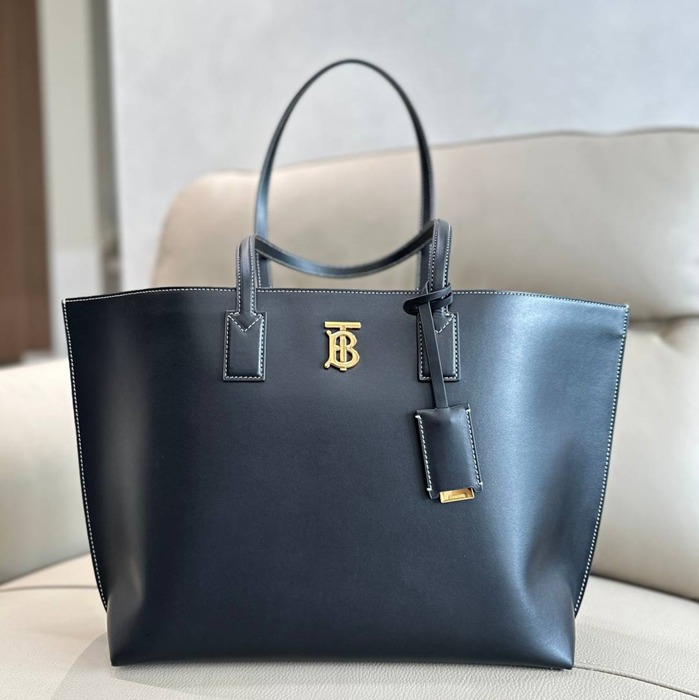 BURBERRY 5031 カーフスキン ショルダーバッグ TB 34x28x14cm サイズ:34x28x14cm