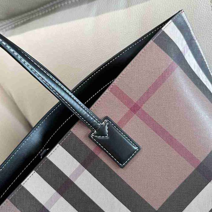 BURBERRY 5031 キャンバス レッド ショルダーバッグ クラシックチェック 34x28x14cm サイズ:34x28x14cm