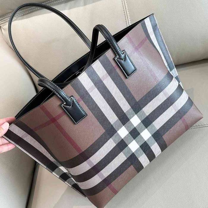BURBERRY 5031 キャンバス レッド ショルダーバッグ クラシックチェック 34x28x14cm サイズ:34x28x14cm