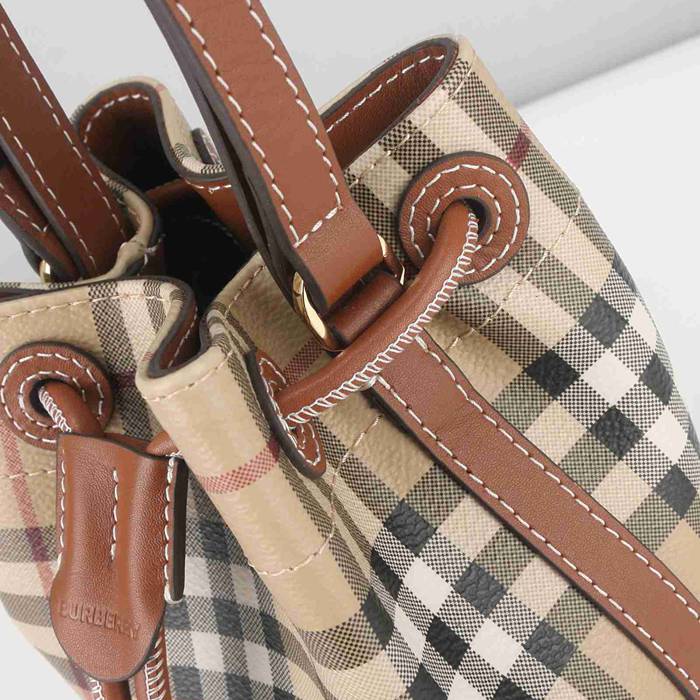 BURBERRY 4881 ブラウン 斜め掛けバッグ クラシックチェック 18x16x11cm サイズ:18x16x11cm