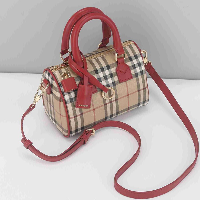BURBERRY 4962 カーフスキン 斜め掛けバッグ ミニ 18x12x11cm サイズ:18x12x11cm