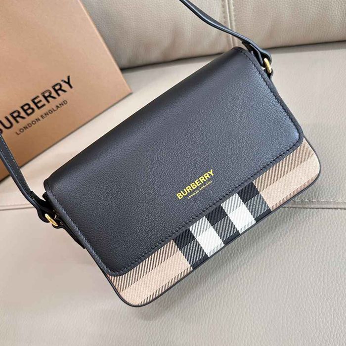 BURBERRY 0281 カーフスキン チェック 斜め掛けバッグ クラシックチェック 20x13cm サイズ:20x13cm