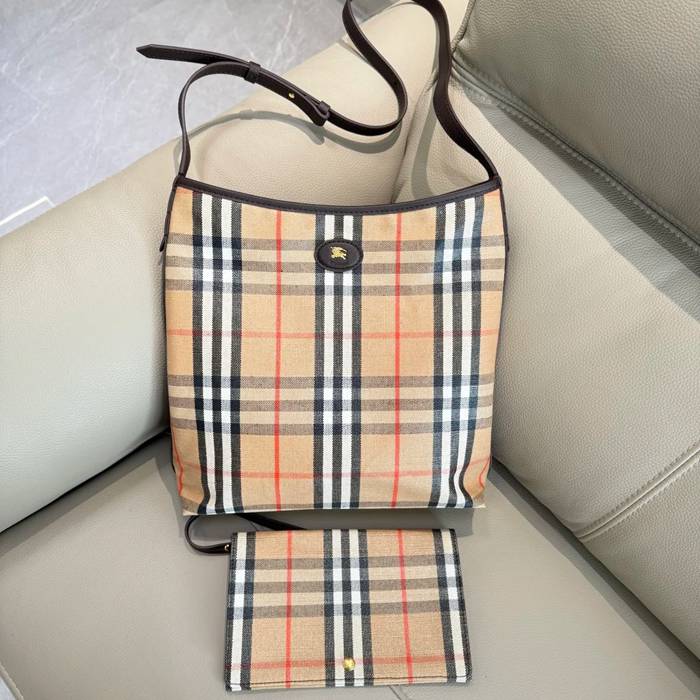 BURBERRY 2261 カーフスキン チェック ショルダーバッグ クラシックチェック 31x28x12cm サイズ:31x28x12cm