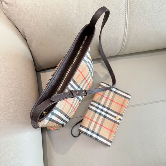BURBERRY 2261 カーフスキン チェック ショルダーバッグ クラシックチェック 31x28x12cm サイズ:31x28x12cm