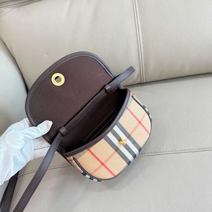 BURBERRY 2401 カーフスキン チェック 斜め掛けバッグ クラシックチェック 19x11cm サイズ:19x11cm