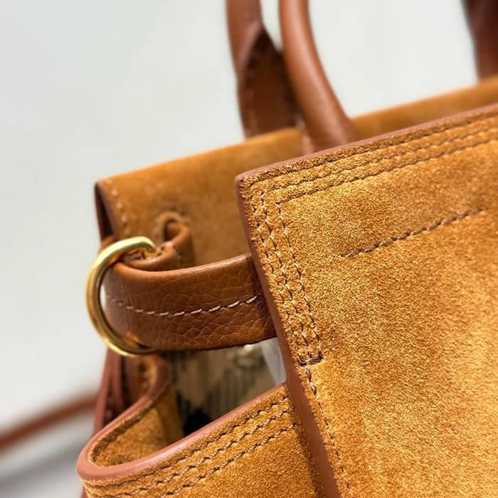 BURBERRY 3491 ベージュ 斜め掛けバッグ クラシックチェック 24x20x13cm サイズ:24x20x13cm