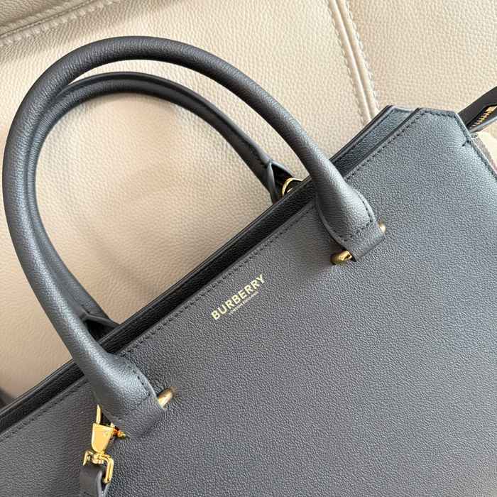 BURBERRY 4731 カーフレザー チェック 斜め掛けバッグ クラシックチェック 32x24x14cm サイズ:32x24x14cm