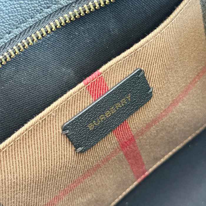 BURBERRY 4731 カーフレザー チェック 斜め掛けバッグ クラシックチェック 32x24x14cm サイズ:32x24x14cm