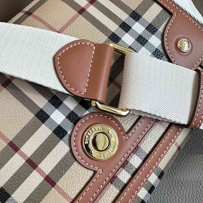 BURBERRY 9061 キャンバス ゴールド 斜め掛けバッグ クラシックチェック 25x18cm サイズ:25x18cm