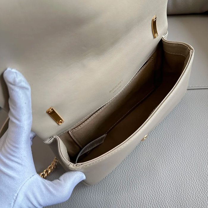BURBERRY 5111 ラムレザー チェック 斜め掛けバッグ クラシックチェック 23x13cm サイズ:23x13cm