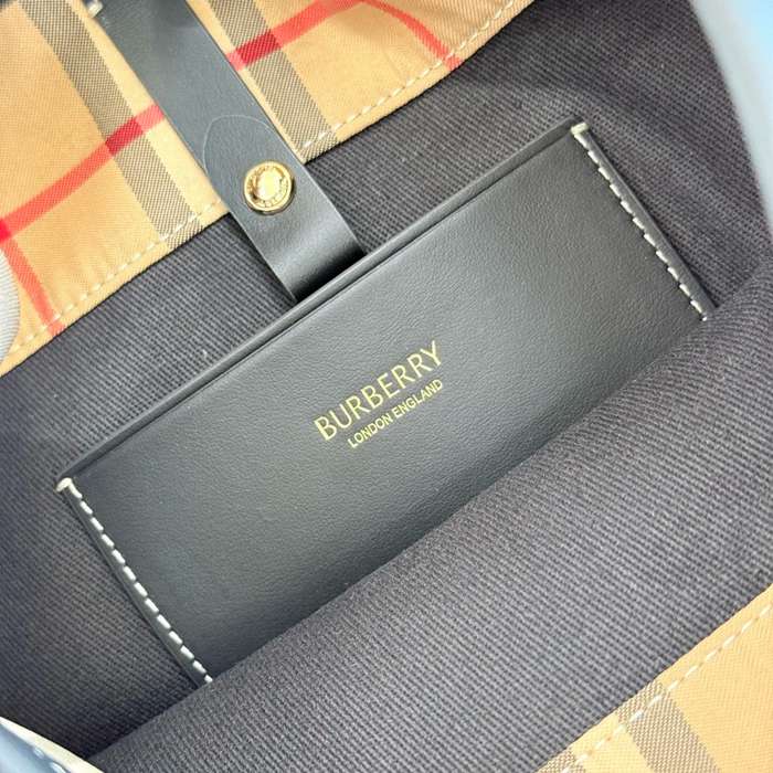 BURBERRY 0862 ピンク 斜め掛けバッグ クラシックチェック 23x16x15cm サイズ:23x16x15cm