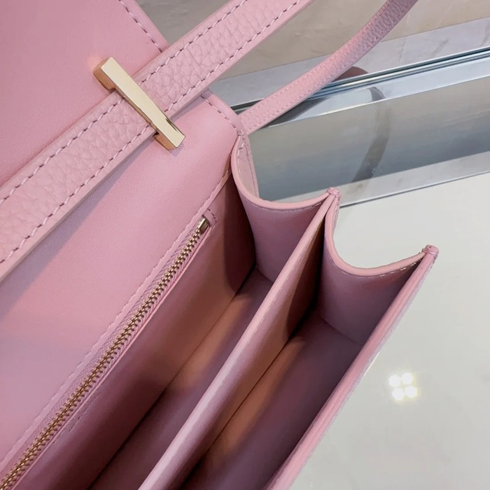 BURBERRY 3311 粒紋レザー 斜め掛けバッグ TB 21x16cm サイズ:21x16cm