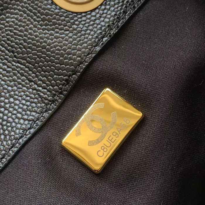 CHANEL 菱格紋 ブラック×ゴールド 脇下バッグ クラシック ヴィンテージ 30×26×14cm サイズ:30×26×14cm