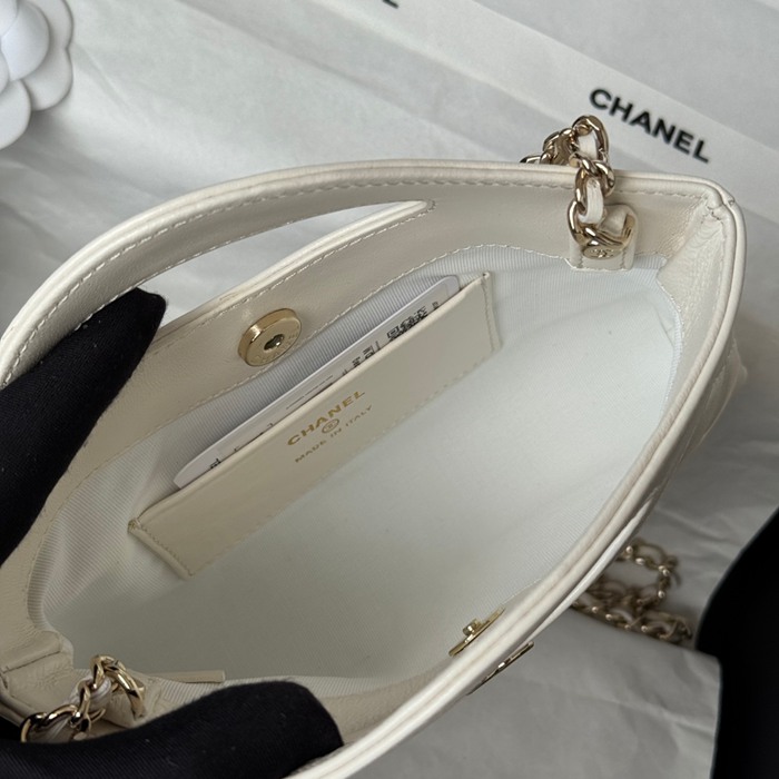 CHANEL AS3656 ラムレザー ゴールド クラシック 小 20.5×17.5×4cm サイズ:20.5×17.5×4cm