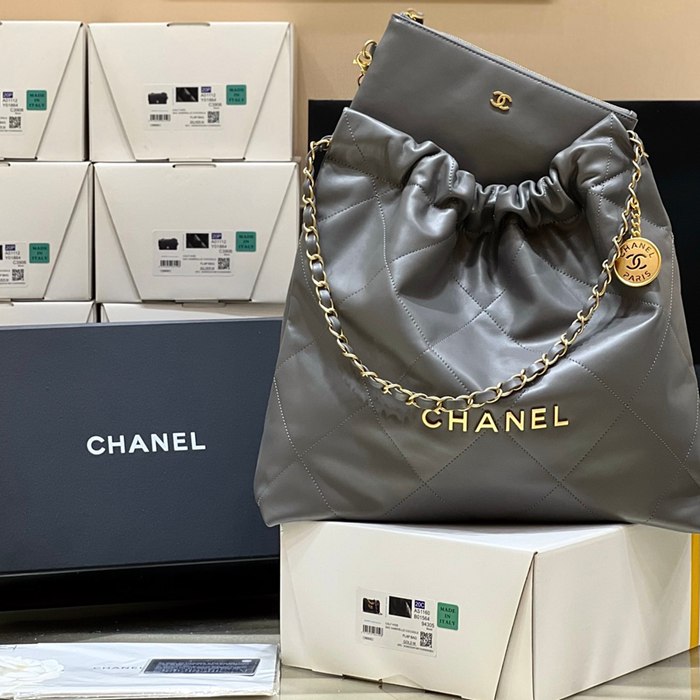 CHANEL 3261 カーフレザー グレー クラシック ファッショナブル 42×39×8cm サイズ:42×39×8cm