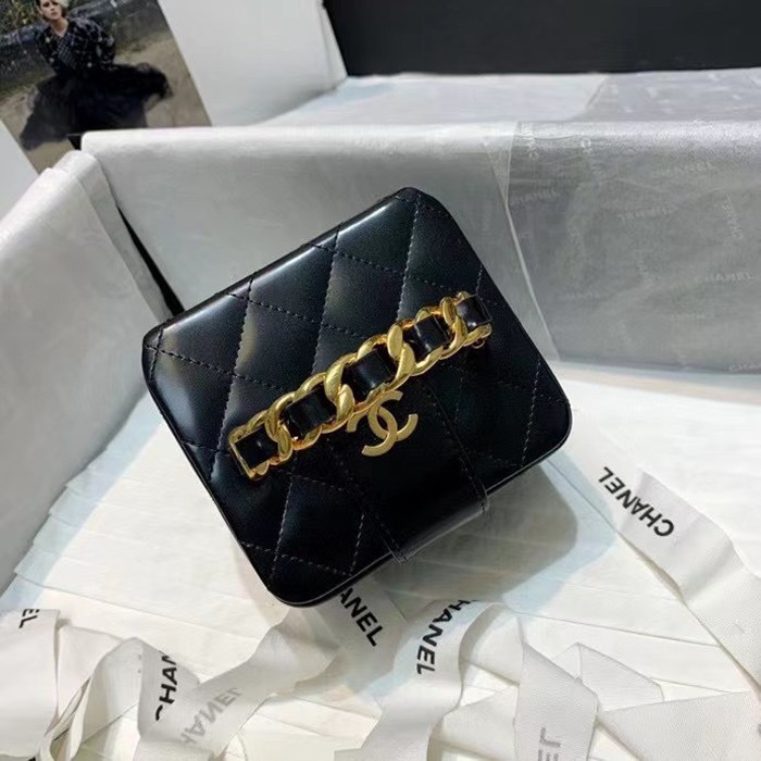 CHANEL ブラック×グリーン ハンドバッグ 小 11×9.5×8.5cm サイズ:11×9.5×8.5cm