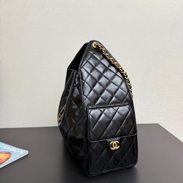CHANEL 脇下バッグ 小 秋冬 30×30×15cm サイズ:30×30×15cm