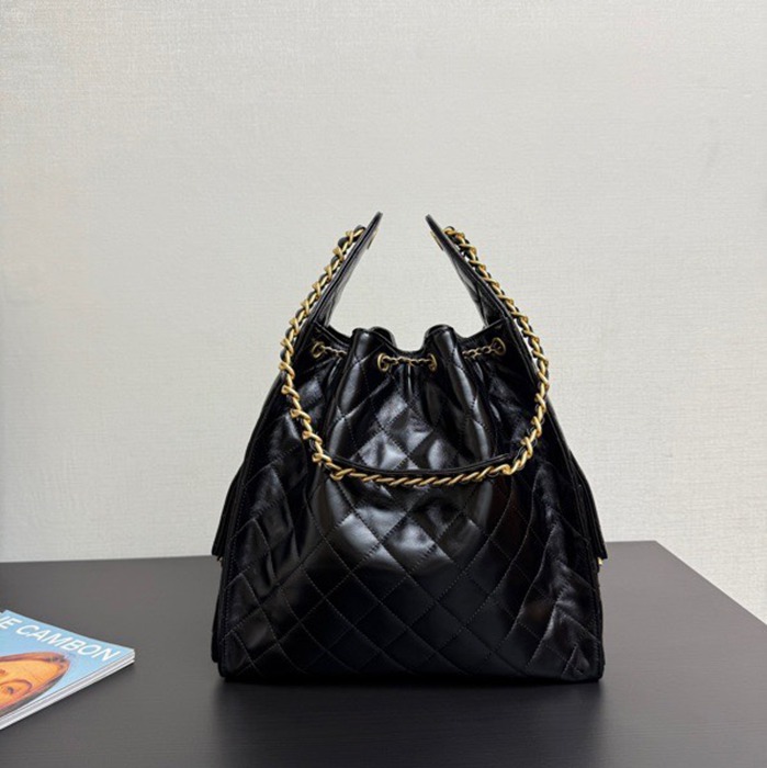 CHANEL 脇下バッグ 小 秋冬 30×30×15cm サイズ:30×30×15cm